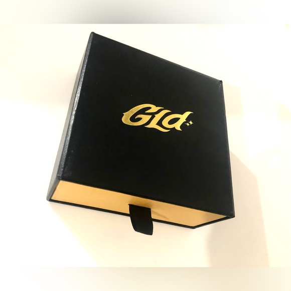 💸 AUTHENTIC FIGARO CHAIN NEVER WORN ⛓~ comes with proof of authenticity💰 - Picture 4 of 5